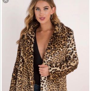 Leopard coat (faux)
